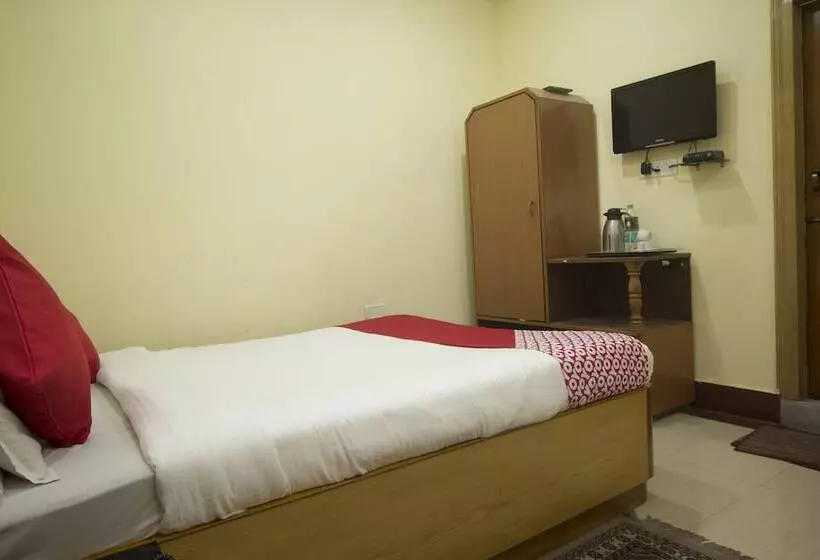 ホテル Oyo 16794 Bidhan Residency