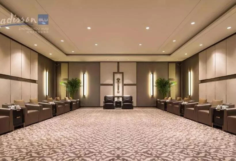 ホテル Radisson Blu Zhengzhou Huiji