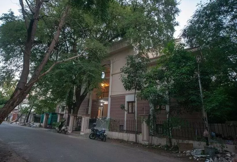 هتل Silverkey Executive Stays 24150 Egmore