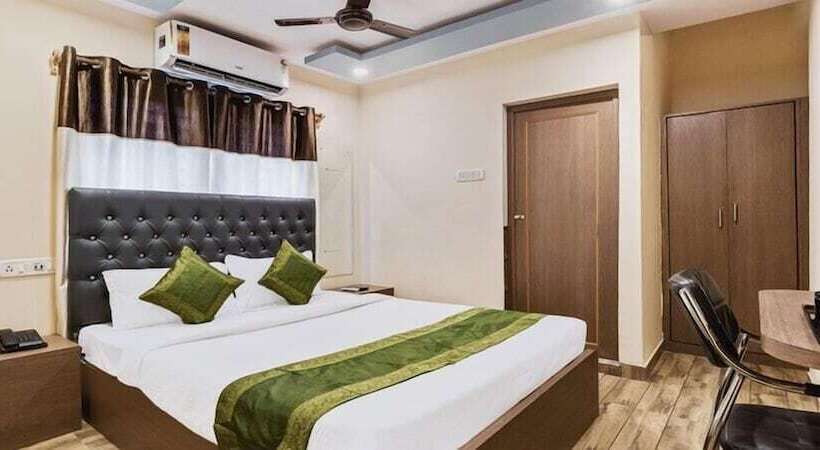 هتل Treebo Trend Royal Crowne