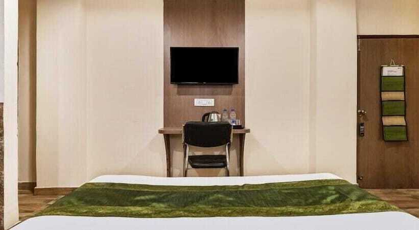 هتل Treebo Trend Royal Crowne