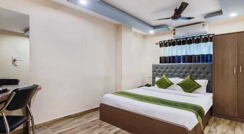 هتل Treebo Trend Royal Crowne