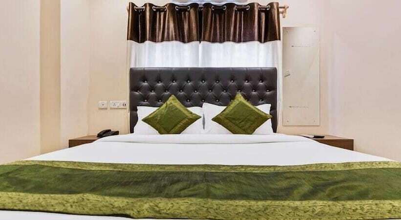 هتل Treebo Trend Royal Crowne