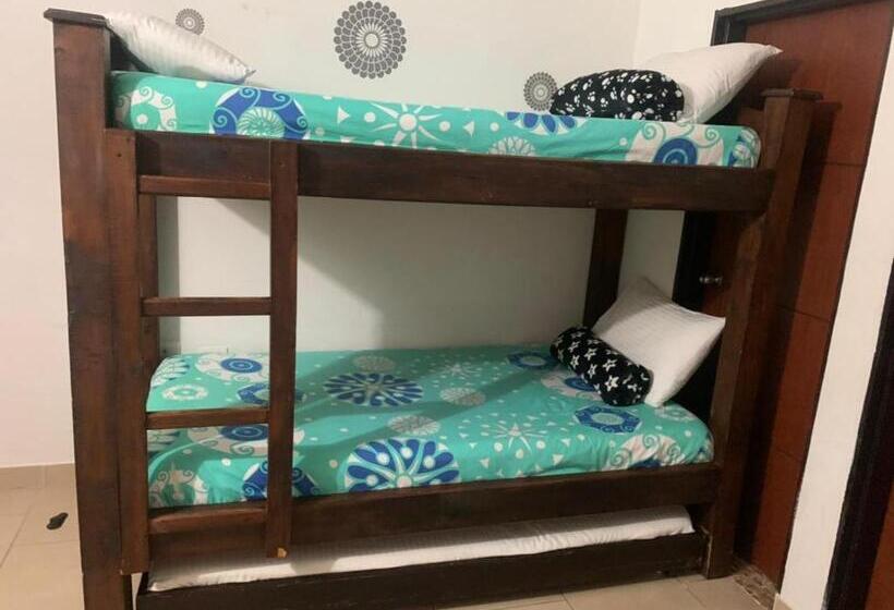 פנסיון Balcones De La Casona