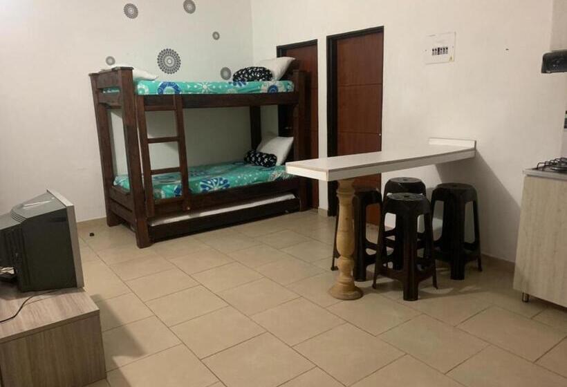 פנסיון Balcones De La Casona