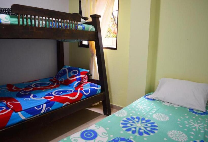 פנסיון Balcones De La Casona