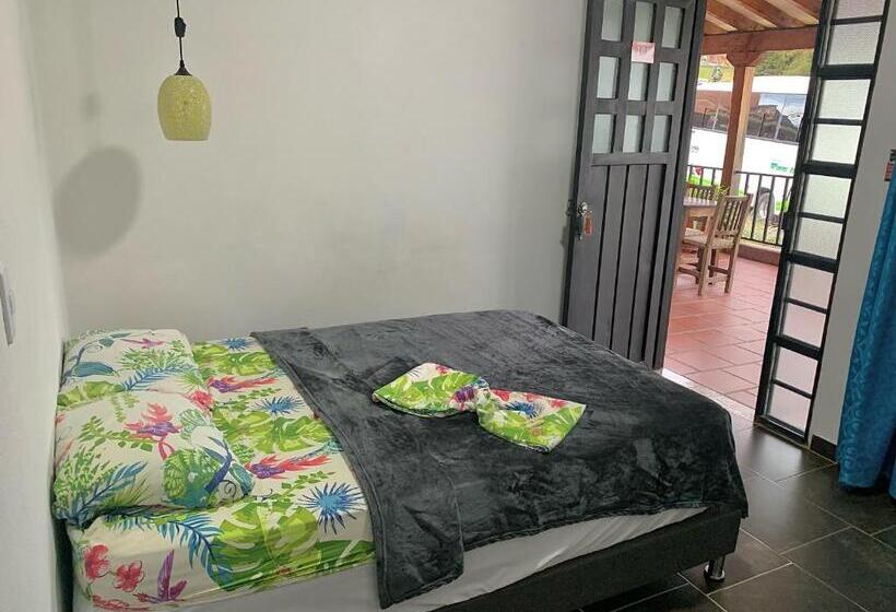 פנסיון Balcones De La Casona