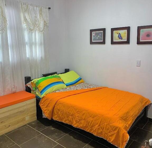 פנסיון Balcones De La Casona