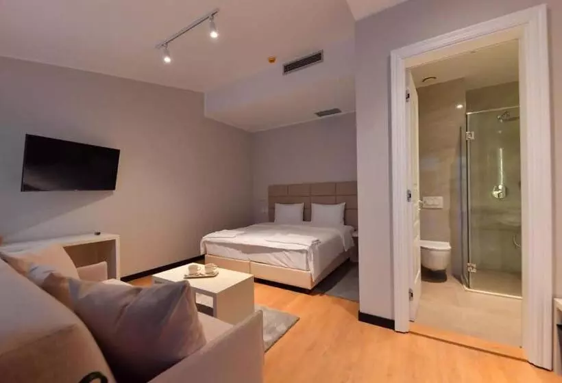 پانسیون Lanterna Rooms City Center