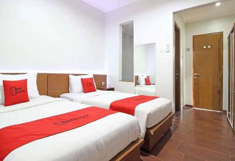 بنسيون Reddoorz Near Jogja City Mall