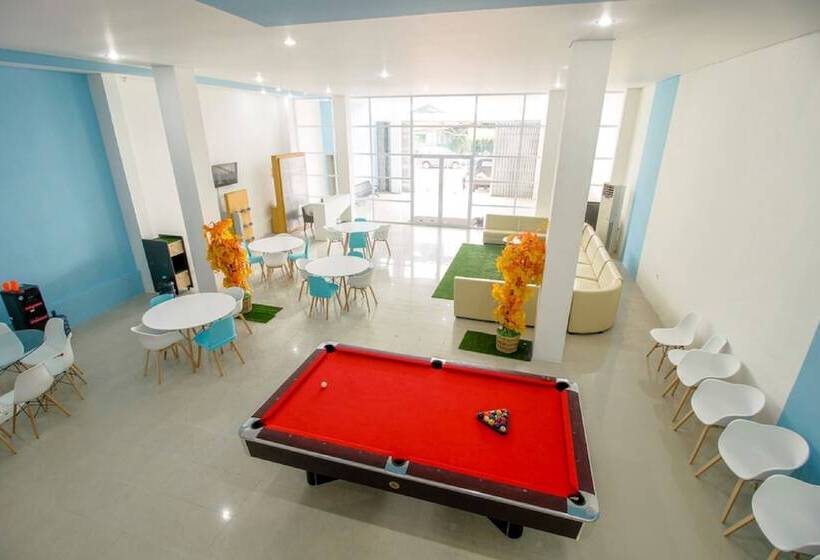 פנסיון Reddoorz Plus @ Catania Soma Rajawali