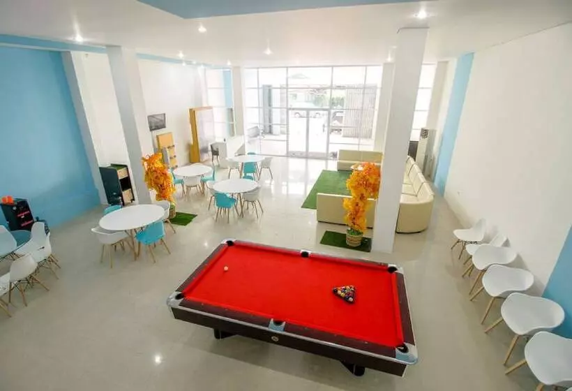 ペンション Reddoorz Plus @ Catania Soma Rajawali