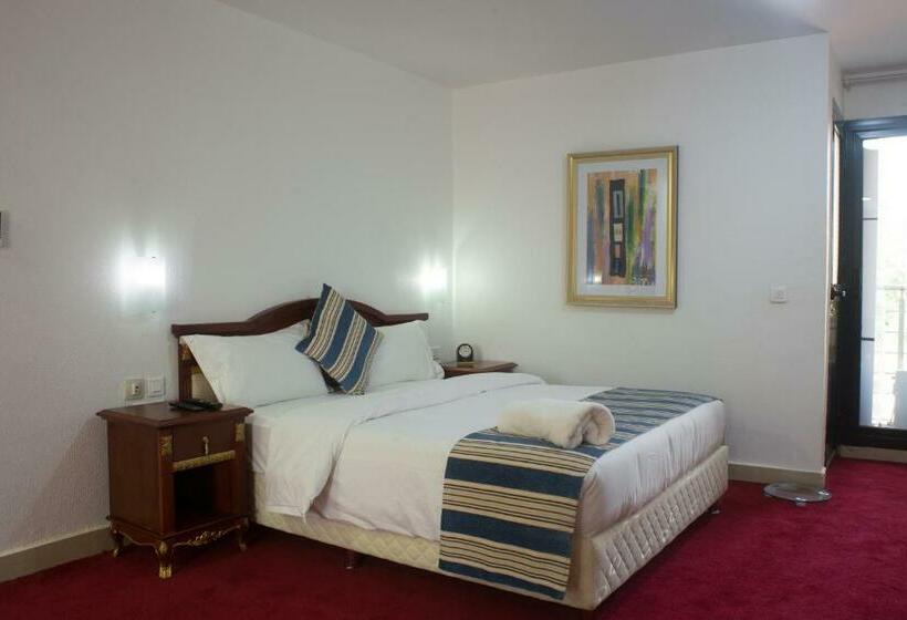 هتل Hôtel Millennium Kamissa