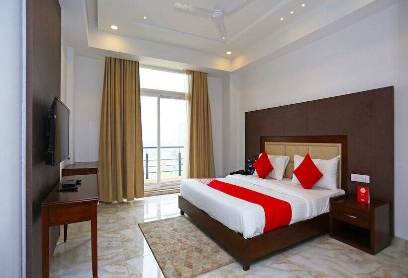 Hotel Oyo 15908 Cherish