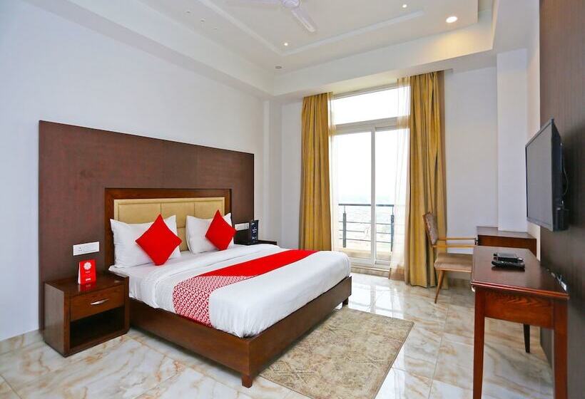 Hotel Oyo 15908 Cherish