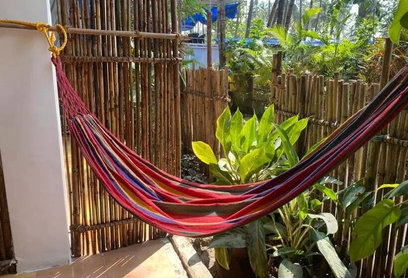 Majatalo Palm Breeze Suites