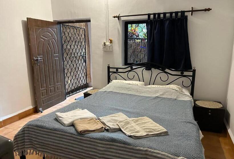 Pensionat Palm Breeze Suites