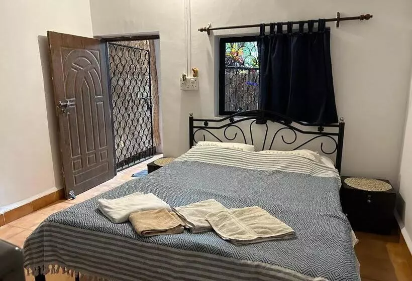 Majatalo Palm Breeze Suites