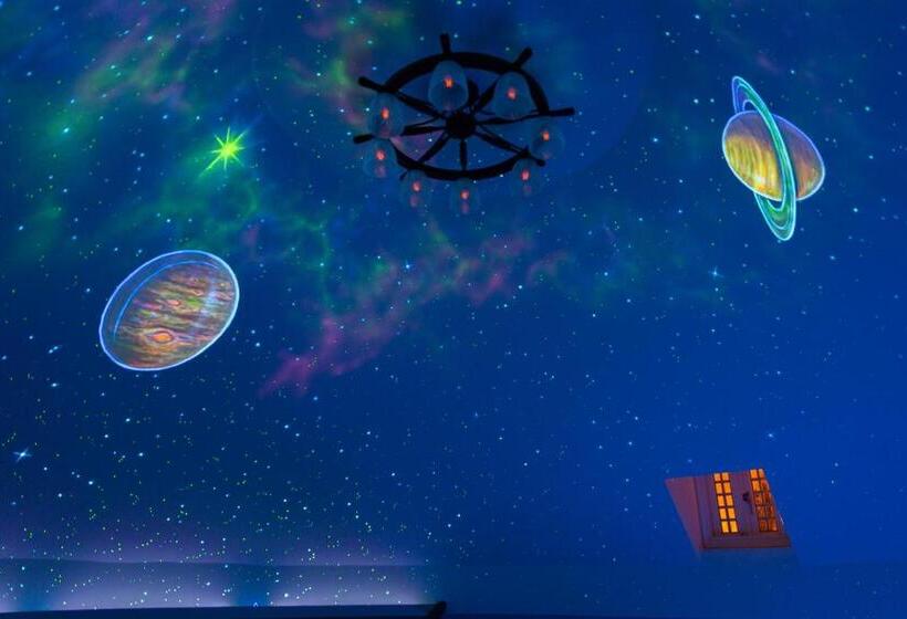 تختخواب و صبحانه Mushroom Forest Guesthouse Camping Site