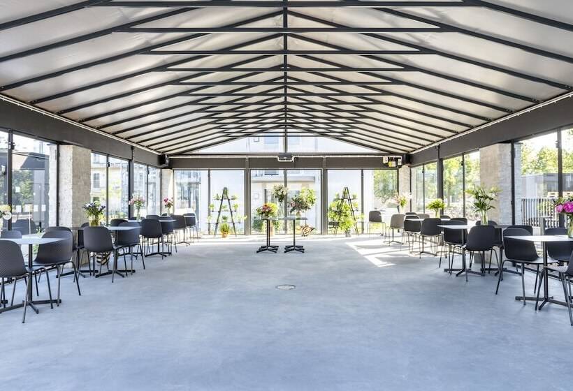 First Hotel Kokoloko