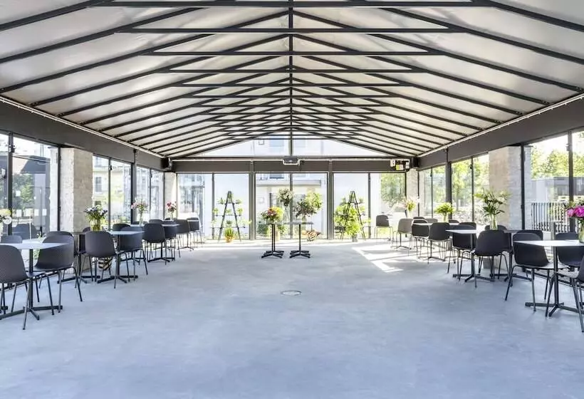 First Hotel Kokoloko