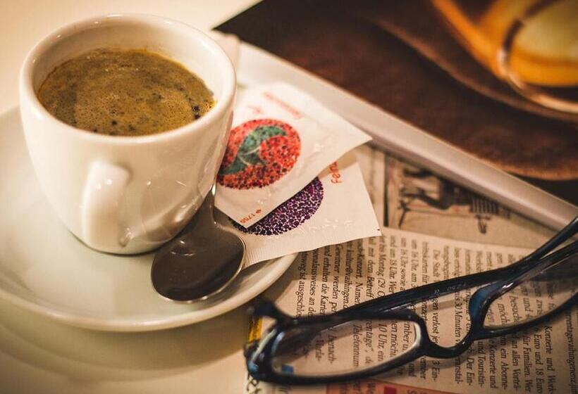 בית מלון כפרי Krone Zentrum