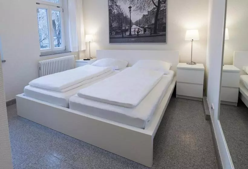 Hotelli Krone Zentrum