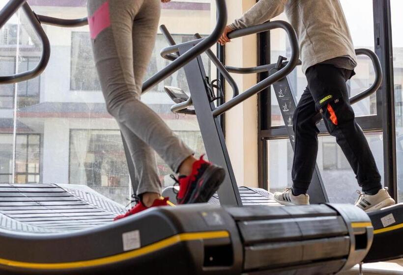 هتل Mountain Glory Forest Resort