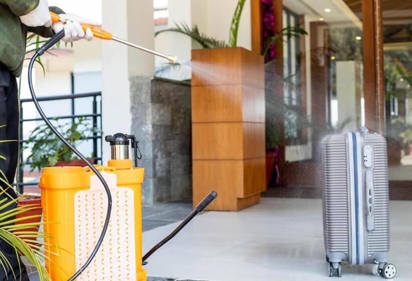 هتل Mountain Glory Forest Resort