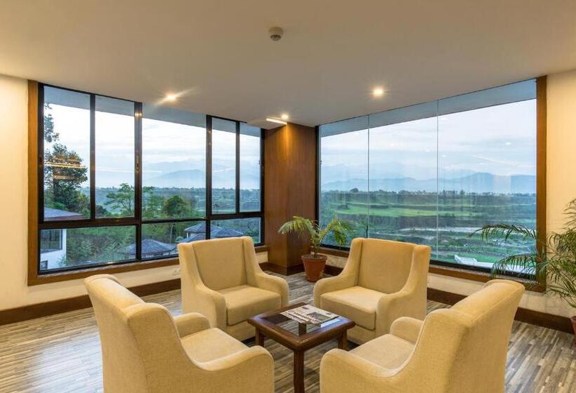 هتل Mountain Glory Forest Resort