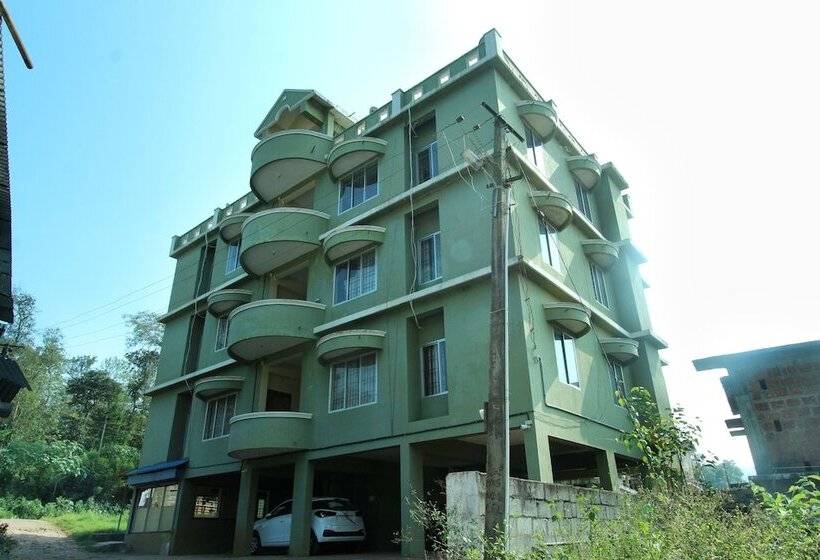 فندق Oyo 22514 Live Inn