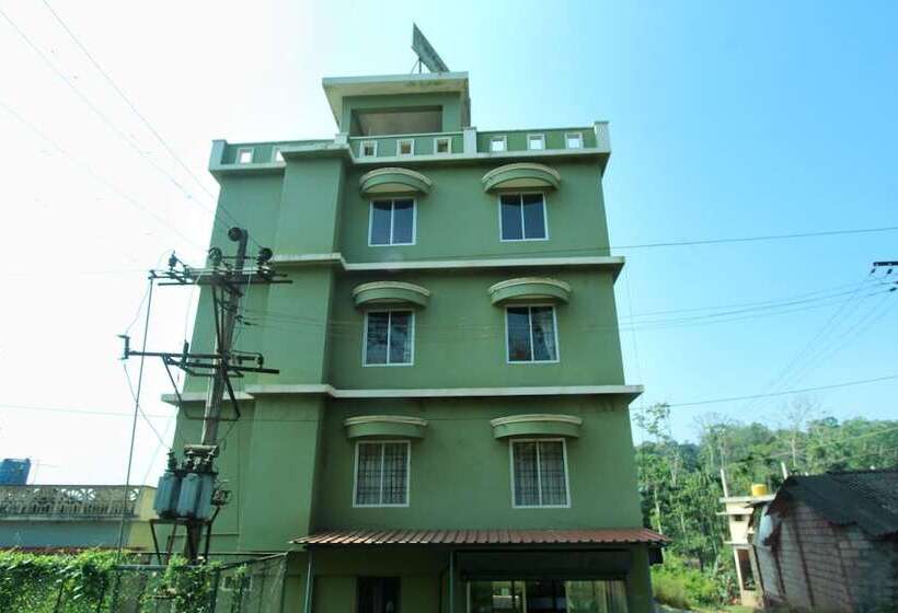 فندق Oyo 22514 Live Inn