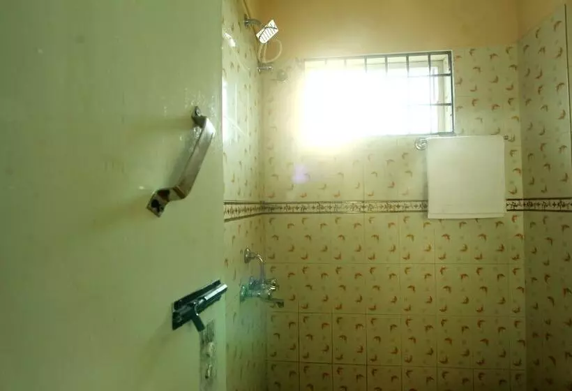 Hotelli Oyo 22514 Live Inn