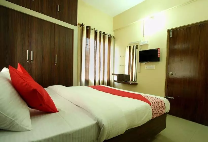 Hotelli Oyo 22514 Live Inn