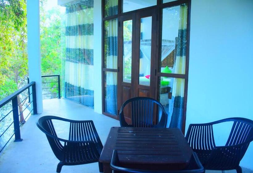 فندق Sunwin River Cabana