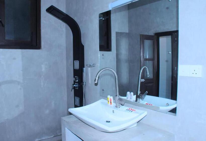 فندق Sunwin River Cabana