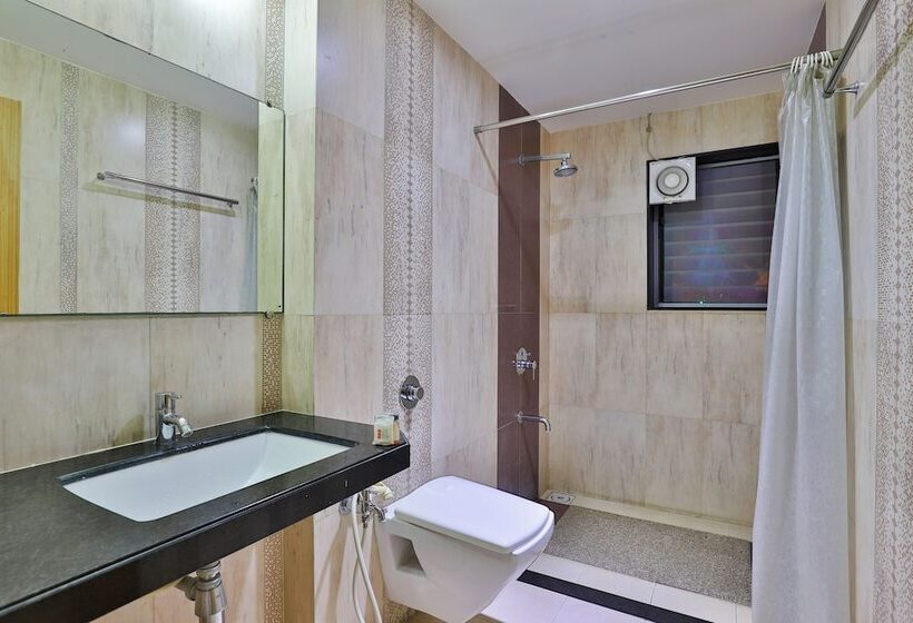 Oyo 23180 Patel Ni Motel