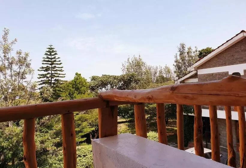 پانسیون Merinja Guest House