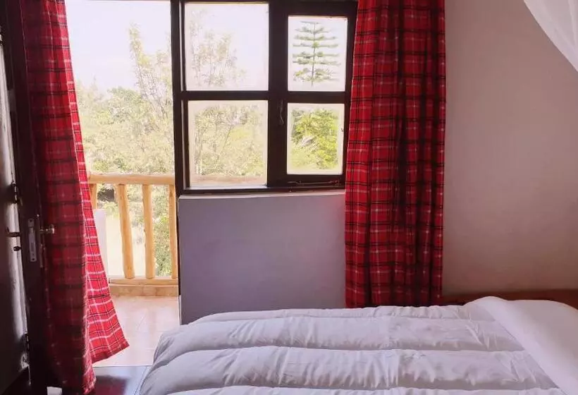 پانسیون Merinja Guest House