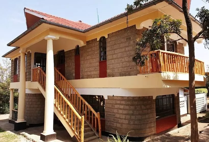 پانسیون Merinja Guest House
