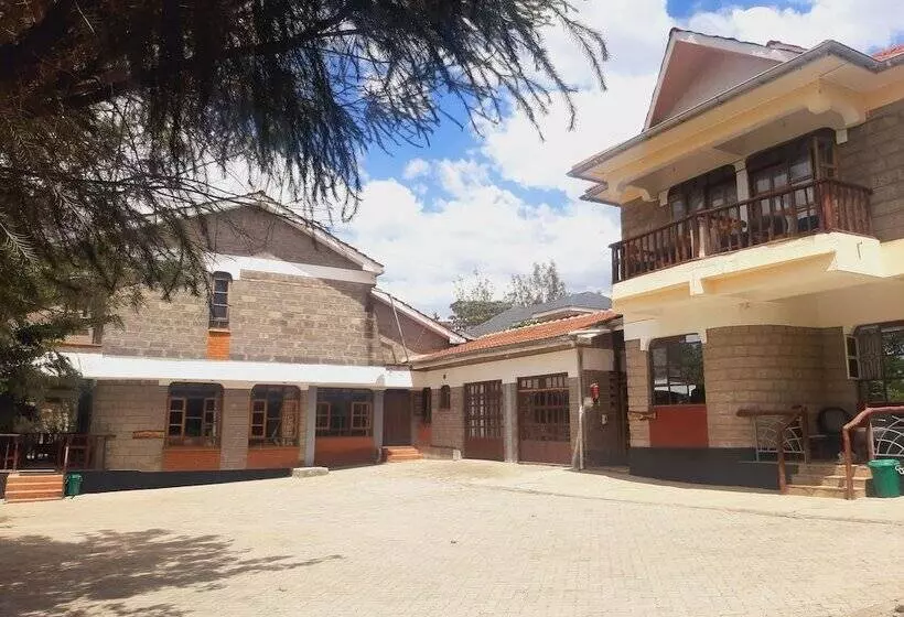 پانسیون Merinja Guest House