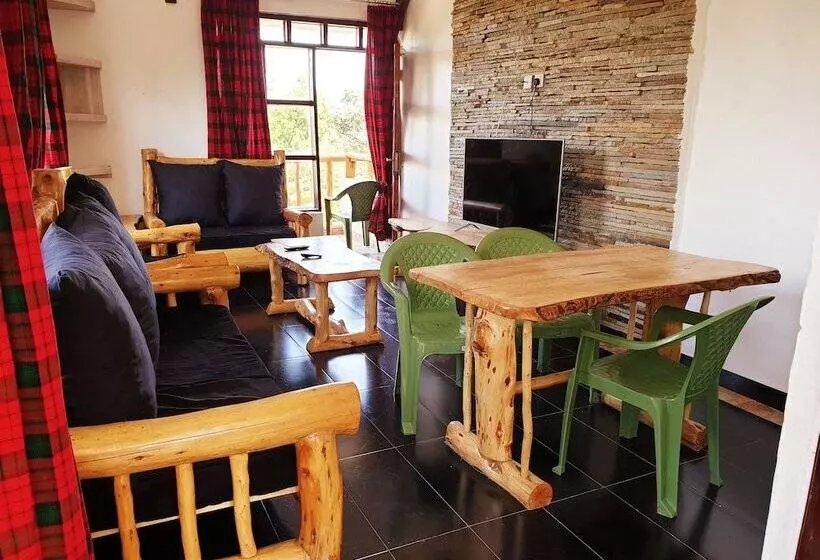 پانسیون Merinja Guest House