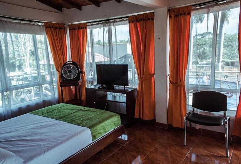 Отель Alojamiento Campestre Hawaii