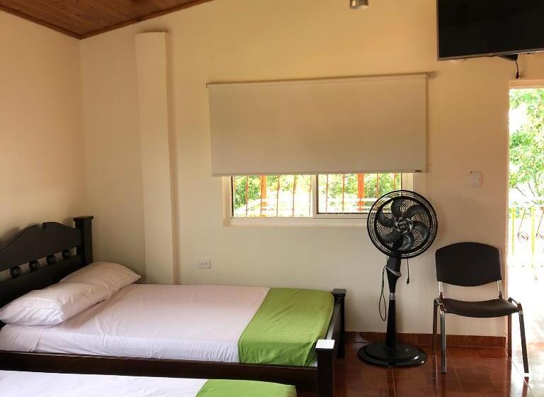 Отель Alojamiento Campestre Hawaii