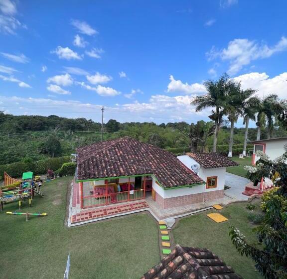 Отель Alojamiento Campestre Hawaii