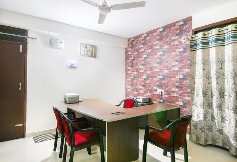 펜션 Capital O 69428 Buddha Nivasa Residences