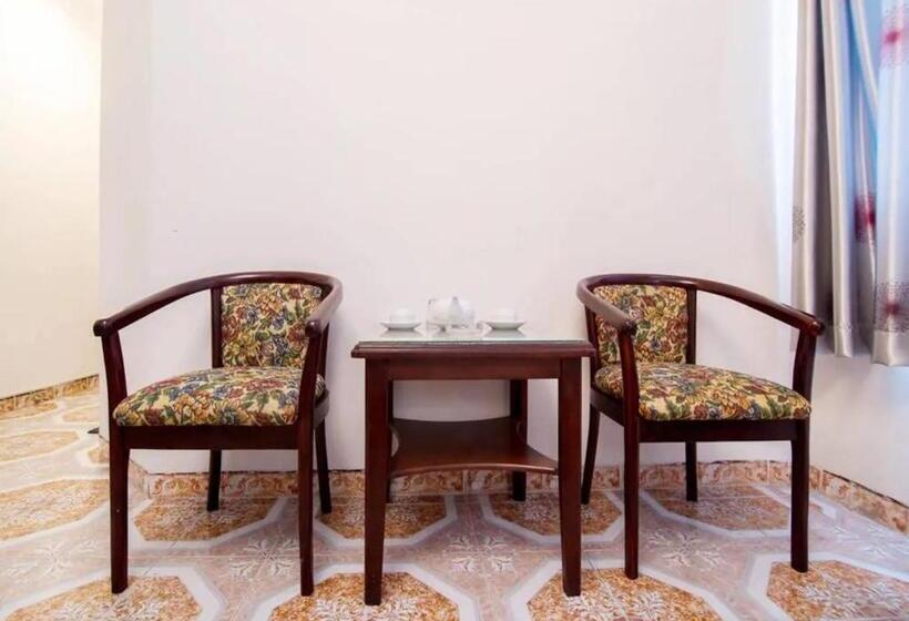 هتل Tan Hoang Long