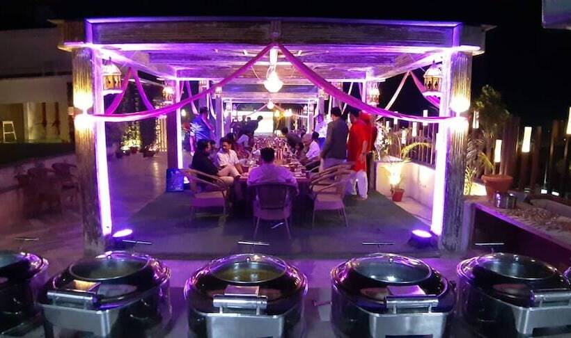 Отель The Royal Phular