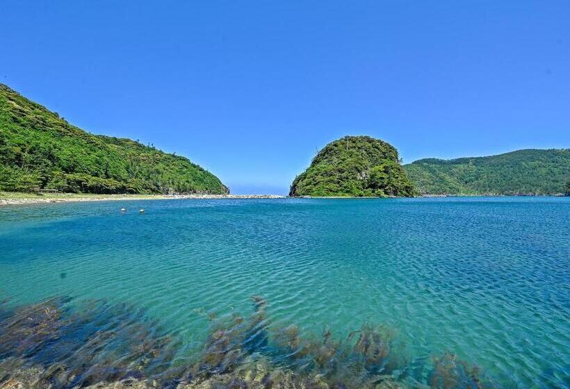 בית מלון כפרי Uneri