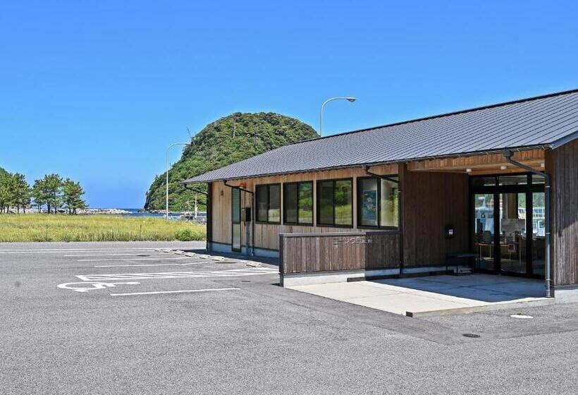 בית מלון כפרי Uneri